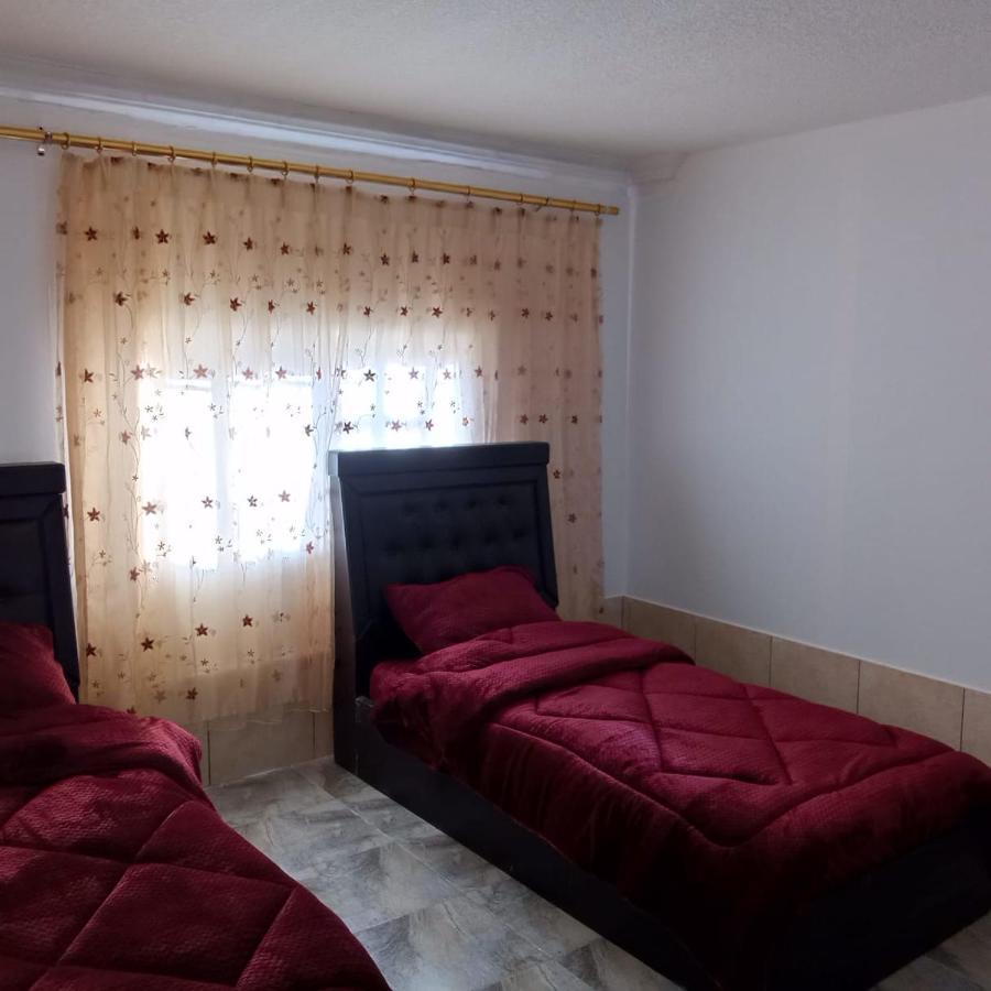 Guest House Hazem Al Azraq ash Shamali ภายนอก รูปภาพ