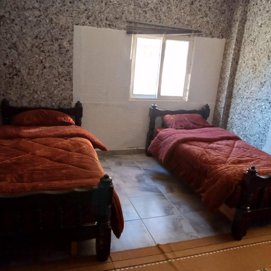 Guest House Hazem Al Azraq ash Shamali ภายนอก รูปภาพ